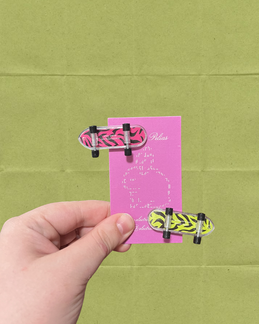 Mini Skateboard Hair Clip Barrette Set